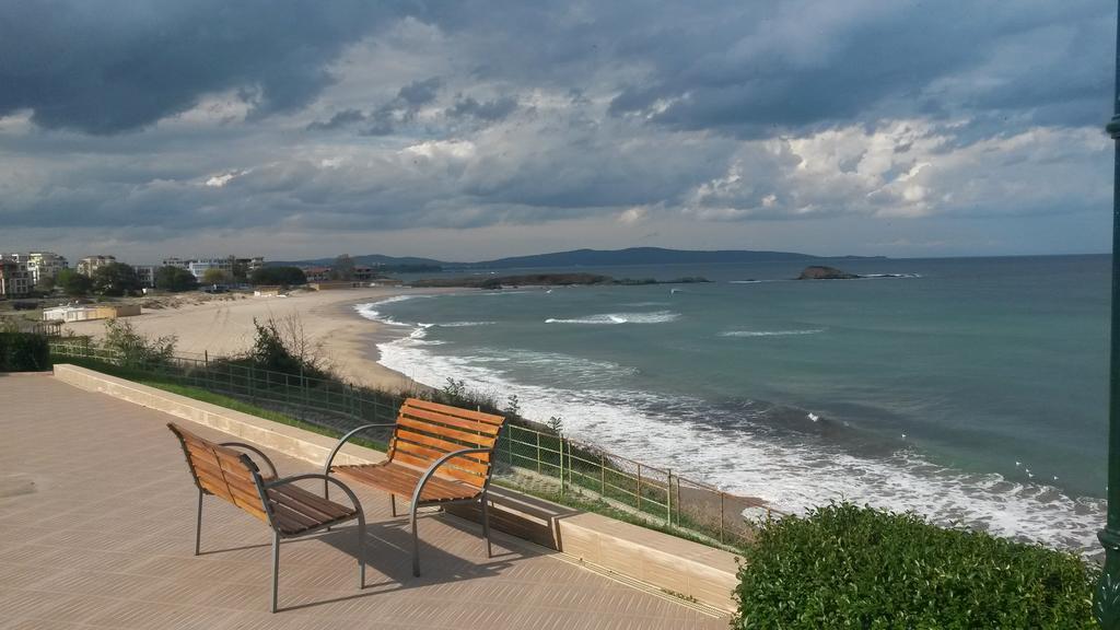 Alexander Lozenets Beach Complex Apartment Exterior photo