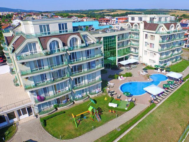 Alexander Lozenets Beach Complex Apartment Exterior photo